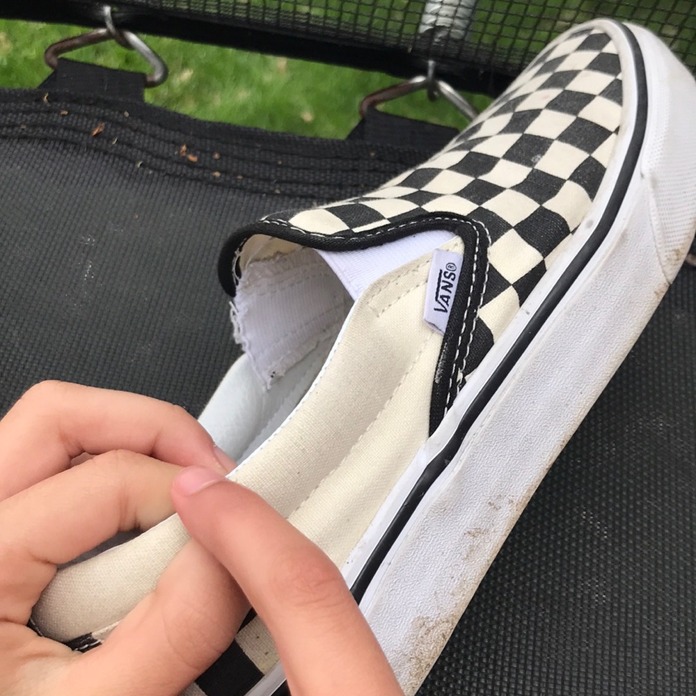 Vans - Picture 2 of 2